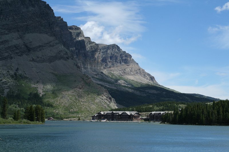 IMG_2512.JPG - Many Glacier Lodge.